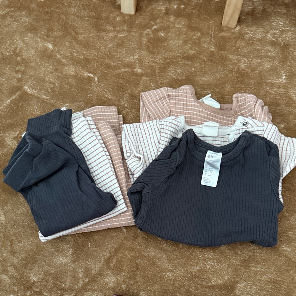 H&M Kids Ribbed Long Sleeve Shirt Set - Black and Cream
